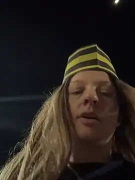 Snapshot of queenkelly1234 chatting on February 28, 2026, 3:18 am queenkelly1234 online show from February 28, 2026, 3:18 am