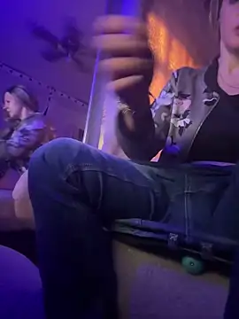 Snapshot of queenkelly1234 chatting on March 13, 2026, 9:21 pm queenkelly1234 online show from March 13, 2026, 9:21 pm