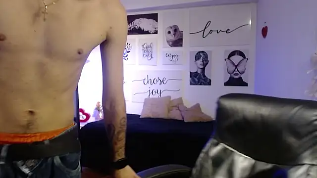 AmethystShadow17 online show from March 11, 2026, 8:26 pm