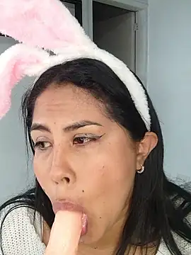 Snapshot of HinattaChan chatting on October 20, 2025, 7:25 pm HinattaChan online show from October 20, 2025, 7:25 pm