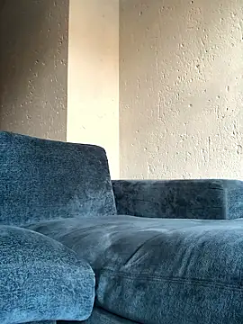 Snapshot of TinyThick chatting on January 12, 2026, 12:10 pm TinyThick online show from January 12, 2026, 12:10 pm