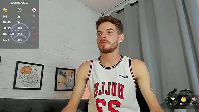 MATEO HUNTER online show from November 13, 2025, 3:27 am