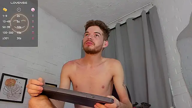 MATEO HUNTER online show from November 16, 2025, 7:03 am