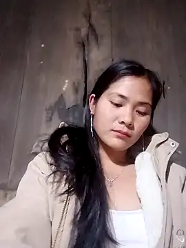 Lyssa-a online show from December 14, 2025, 3:39 pm