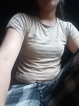 Lyssa-a online show from June 10, 2026, 2:56 am