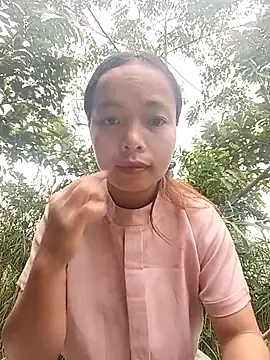 Snapshot of Nguyet2k4 chatting on November 7, 2025, 12:43 am Nguyet2k4 online show from November 7, 2025, 12:43 am