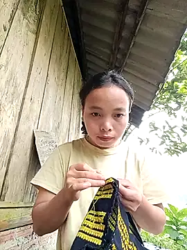 Snapshot of Nguyet2k4 chatting on November 10, 2025, 1:04 am Nguyet2k4 online show from November 10, 2025, 1:04 am