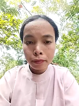 Snapshot of Nguyet2k4 chatting on December 1, 2025, 6:18 am Nguyet2k4 online show from December 1, 2025, 6:18 am