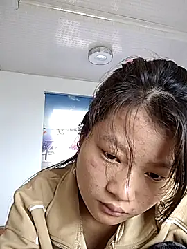 Snapshot of nghi-xinh chatting on October 17, 2025, 4:04 am nghi-xinh online show from October 17, 2025, 4:04 am