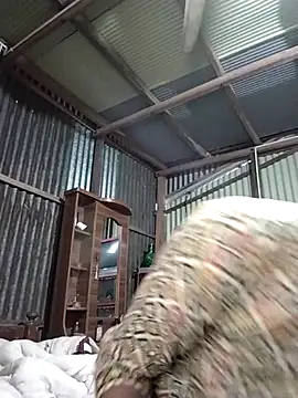 Snapshot of Jaya-Ray chatting on February 13, 2026, 2:40 am Jaya-Ray online show from February 13, 2026, 2:40 am