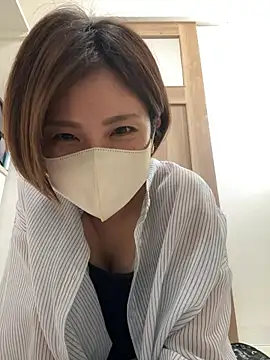 Snapshot of Io_chaaan_xxx chatting on November 6, 2025, 3:18 am Io chaaan xxx online show from November 6, 2025, 3:18 am