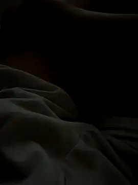 boy130304 online show from November 1, 2025, 7:21 am