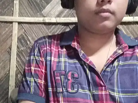 therapy03 online show from November 7, 2025, 3:23 pm