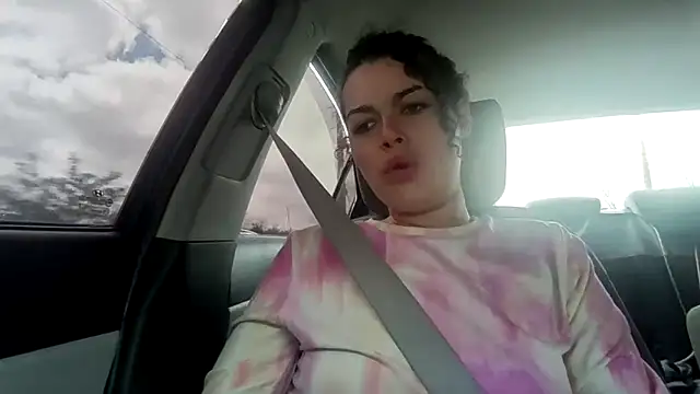 Snapshot of ali18of1 chatting on April 5, 2026, 6:05 pm ali18of1 online show from April 5, 2026, 6:05 pm