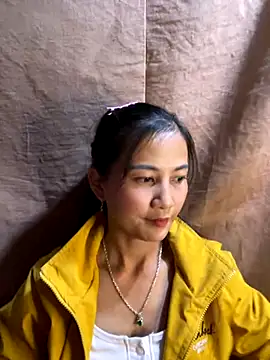 Miss-World00 online show from December 5, 2025, 2:58 pm