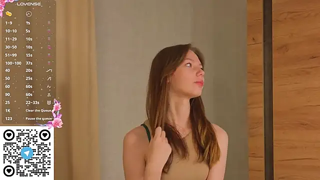 Erosyne online show from December 22, 2025, 5:21 pm