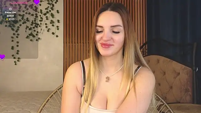 LustLagoon online show from February 20, 2026, 6:10 am