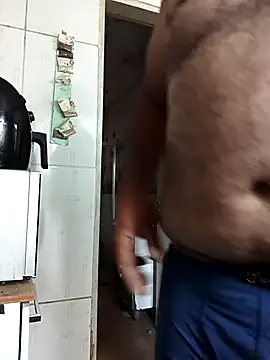 Motoboy100 online show from January 8, 2026, 11:45 am