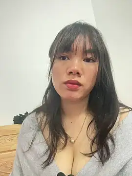 Snapshot of hanaa-show chatting on November 16, 2025, 1:39 pm hanaa-show online show from November 16, 2025, 1:39 pm