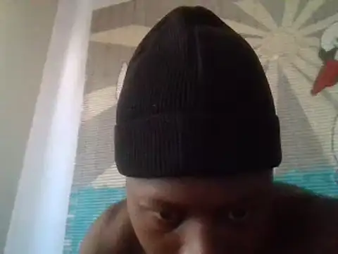Snapshot of sensualitymax chatting on October 22, 2025, 11:43 am sensualitymax online show from October 22, 2025, 11:43 am
