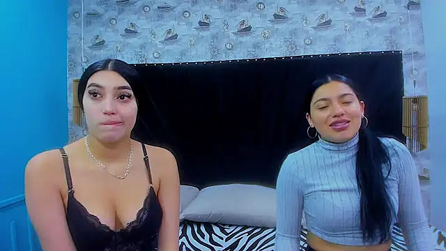 Snapshot of Samantha_Venus_Horny chatting on October 15, 2025, 12:27 pm Samantha Venus Horny online show from October 15, 2025, 12:27 pm