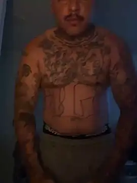 HiplessCraft online show from October 26, 2025, 6:14 pm