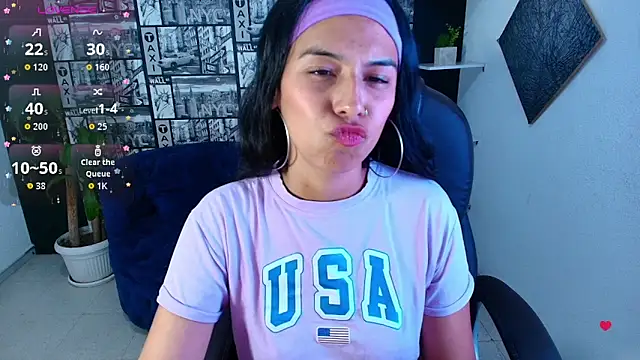 Sub Scarlett online show from December 3, 2025, 8:07 pm