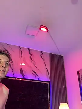 SsexCouplee online show from April 11, 2026, 11:36 am