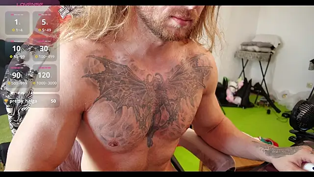 Snapshot of tarzan_ chatting on October 17, 2025, 8:06 am tarzan online show from October 17, 2025, 8:06 am