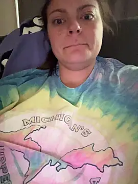 Snapshot of honeygirlox chatting on October 14, 2025, 7:47 pm honeygirlox online show from October 14, 2025, 7:47 pm