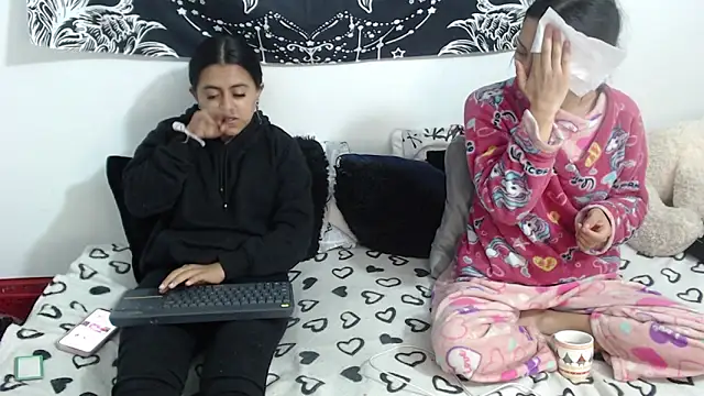 abby n emily online show from May 16, 2026, 1:21 pm