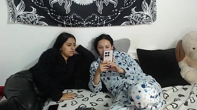 abby n emily online show from May 19, 2026, 1:28 pm