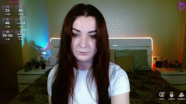 Snapshot of adelecherie69 chatting on October 16, 2025, 2:51 pm adelecherie69 online show from October 16, 2025, 2:51 pm