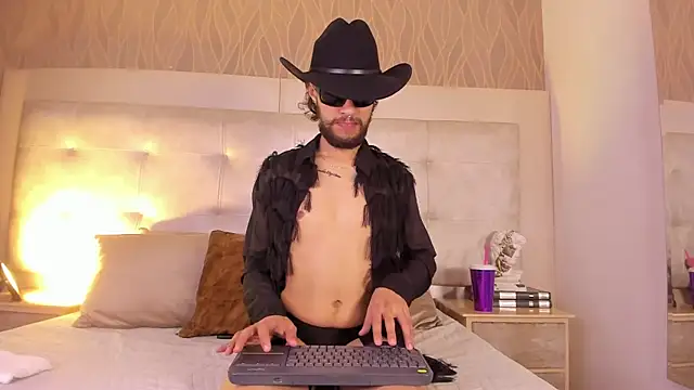 Liam Samderz online show from October 18, 2025, 11:55 am