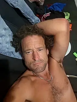 Snapshot of shainnfk chatting on October 15, 2025, 4:07 pm shainnfk online show from October 15, 2025, 4:07 pm