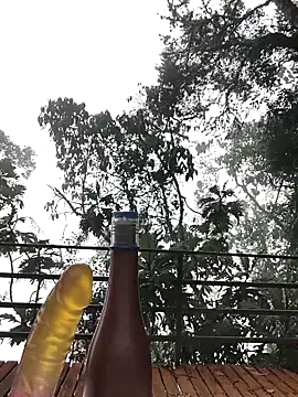 Sweet Bella Valery online show from December 21, 2025, 10:39 pm