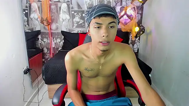 Snapshot of Thiago_Valtier chatting on October 22, 2025, 1:44 pm Thiago Valtier online show from October 22, 2025, 1:44 pm