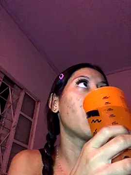 Snapshot of santosz83 chatting on November 10, 2025, 5:17 am santosz83 online show from November 10, 2025, 5:17 am