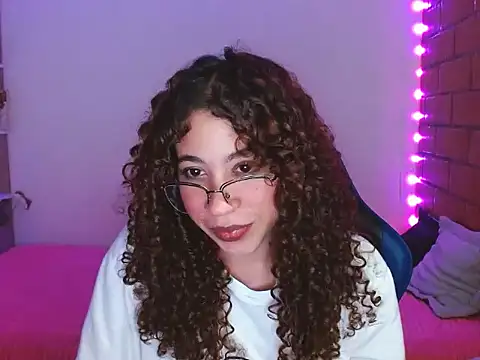 Medussa3033 online show from January 8, 2026, 12:35 am