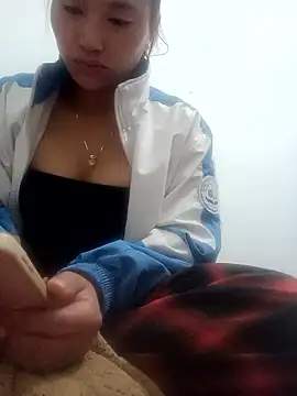 Snapshot of Myzak- chatting on January 15, 2026, 12:32 pm Myzak- online show from January 15, 2026, 12:32 pm