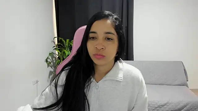 Kruela online show from November 5, 2025, 12:05 pm