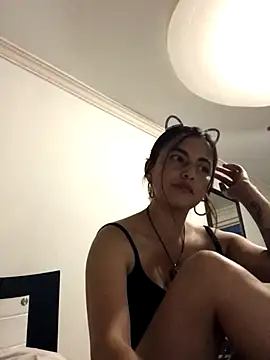 DaniBella112 online show from October 16, 2025, 1:17 am