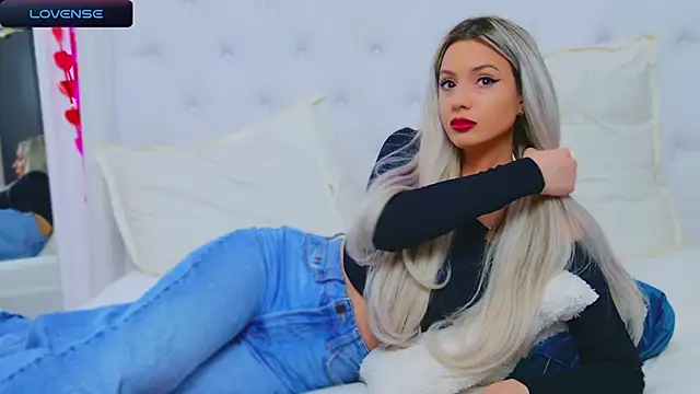 AriannaSins online show from February 20, 2025, 4:46 pm