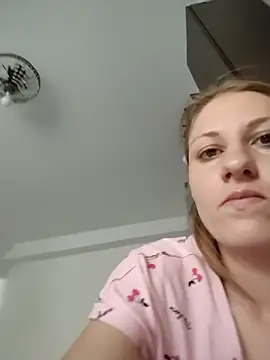 Snapshot of SandyCassie chatting on July 11, 2026, 7:33 am SandyCassie online show from July 11, 2026, 7:33 am