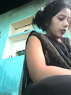 Snapshot of Ragni_bhargav chatting on December 2, 2025, 3:34 am Ragni bhargav online show from December 2, 2025, 3:34 am