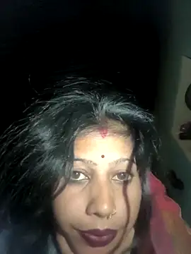 Snapshot of Ragni_bhargav chatting on December 4, 2025, 3:32 pm Ragni bhargav online show from December 4, 2025, 3:32 pm