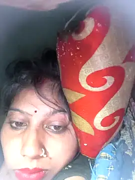 Snapshot of Ragni_bhargav chatting on February 15, 2026, 8:05 pm Ragni bhargav online show from February 15, 2026, 8:05 pm