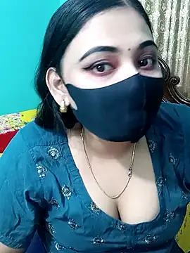 Snapshot of Porimoni22 chatting on March 4, 2026, 7:53 pm Porimoni22 online show from March 4, 2026, 7:53 pm