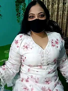 Snapshot of Porimoni22 chatting on April 8, 2026, 8:31 pm Porimoni22 online show from April 8, 2026, 8:31 pm