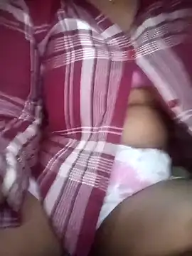 Snapshot of mallugrl_indian chatting on November 25, 2025, 1:55 pm mallugrl indian online show from November 25, 2025, 1:55 pm